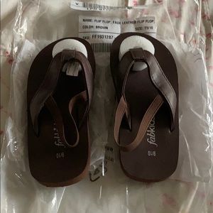 Boys brown flip flops